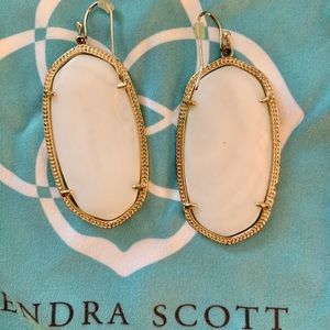 Kendra Scott Danielle Earrings